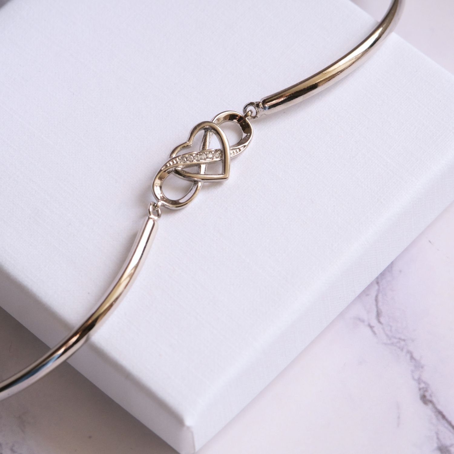 Aan mijn Dochter - Armband Infinity -Mooiste hoofdstukken